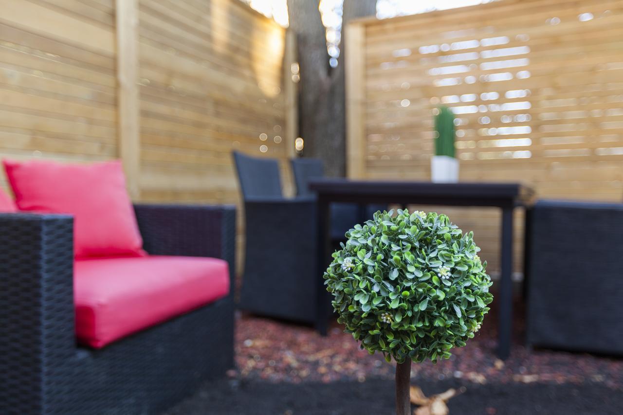Nb Urban Luxury Suites Торонто Екстер'єр фото