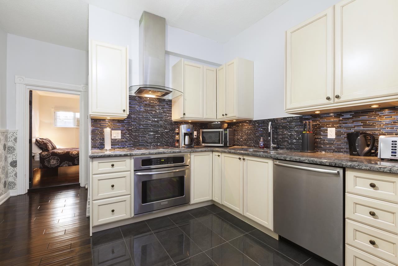 Nb Urban Luxury Suites Торонто Екстер'єр фото